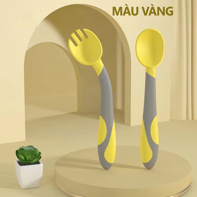 Thìa ăn dặm bẻ cong cho bé tập ăn tập xúc cao cấp MISUTA (sét 2 chi tiết)- Shop Mẹ Khoai