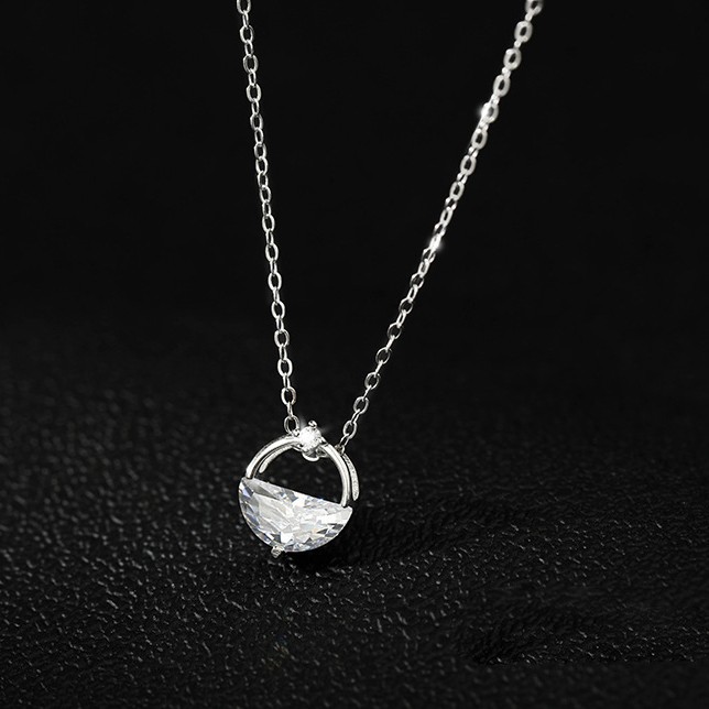 Dây chuyền bạc sợi mảnh mặt tròn phối pha lê tinh tế sang trọng dành cho nữ - Mely B68