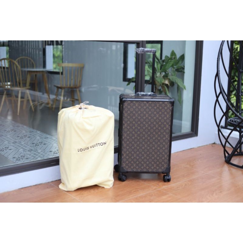Vali LOUIS VUITTON CAO CẤP