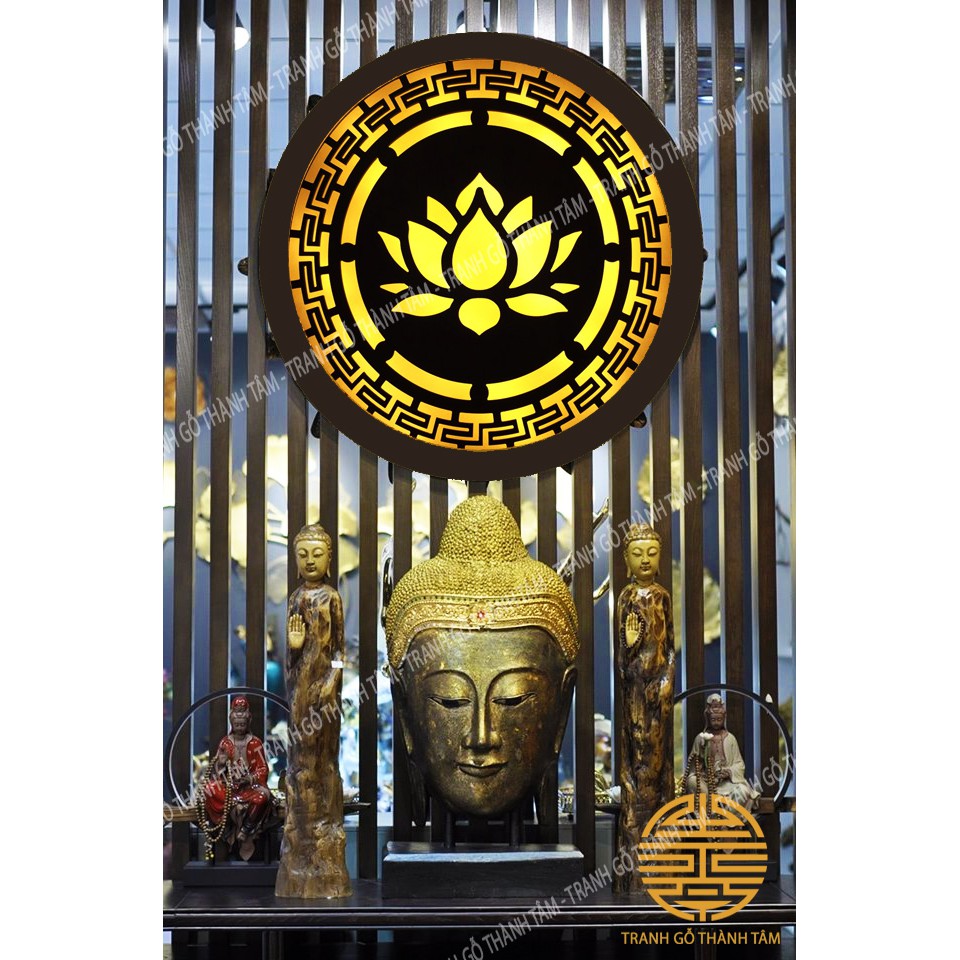 Đèn Thờ Gỗ điện Thành Tâm ( Hoa Sen ) ốp sau lưng chính giữa bàn thờ, treo tượng Phật