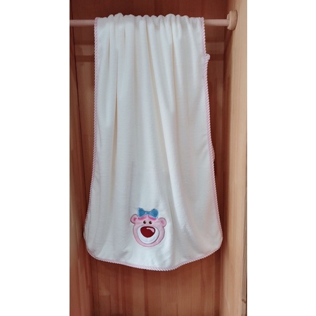 khăn gấu dâu combo 2 khăn