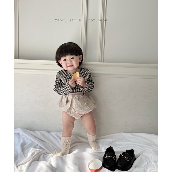 Set áo kèm quần yếm phong cách Hàn quốc cho bé