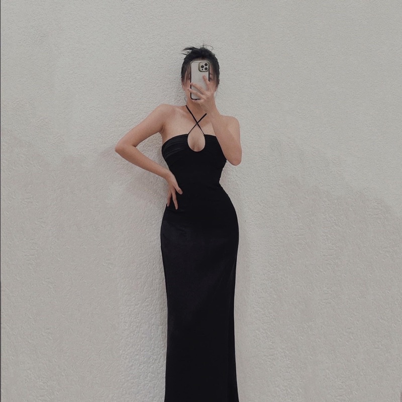 đầm dạ hội đuôi cá khoét ngực