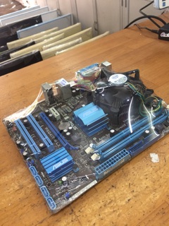 Combo Main G41 +CPU E570+ ram 2g dr3+fan 775