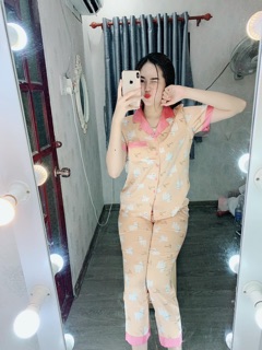 Đồ bộ lụa satin Flamingo (phối cổ)