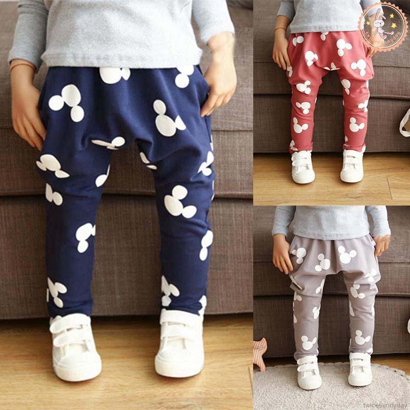 Quần dài in hình chuột Mickey cho bé