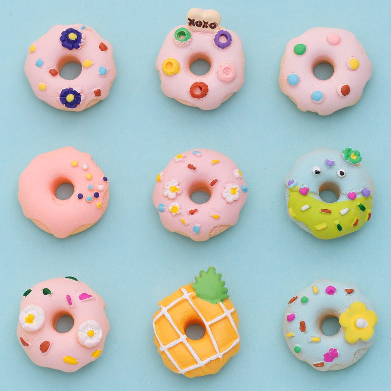 Charm Jibbitz, Sticker Gắn Dép Crosc Bánh Donut nhìn cực ngon cho các bạn trang trí vỏ ốp điện thoại