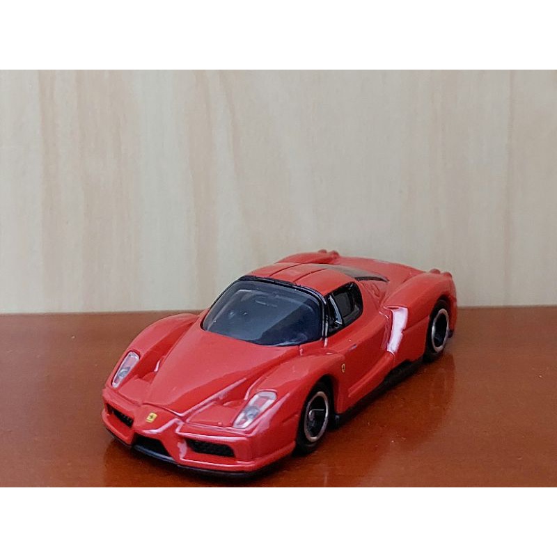 Xe mô hình Tomica Ferrari EnzoFerrari không hộp