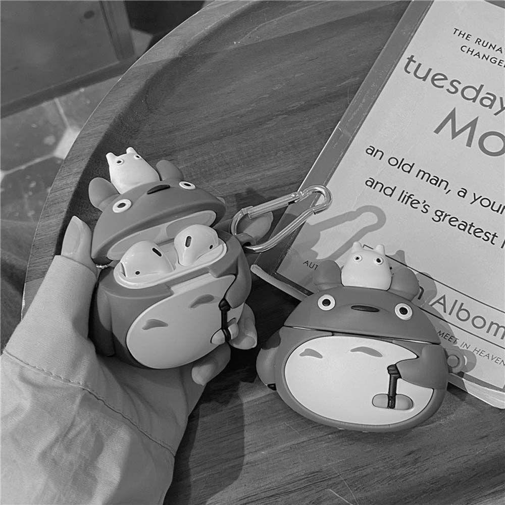 Vỏ Bảo Vệ Hộp Sạc Tai Nghe Airpods 1 2 3 pro Mềm Chống Sốc Hình Totoro Dễ Thương