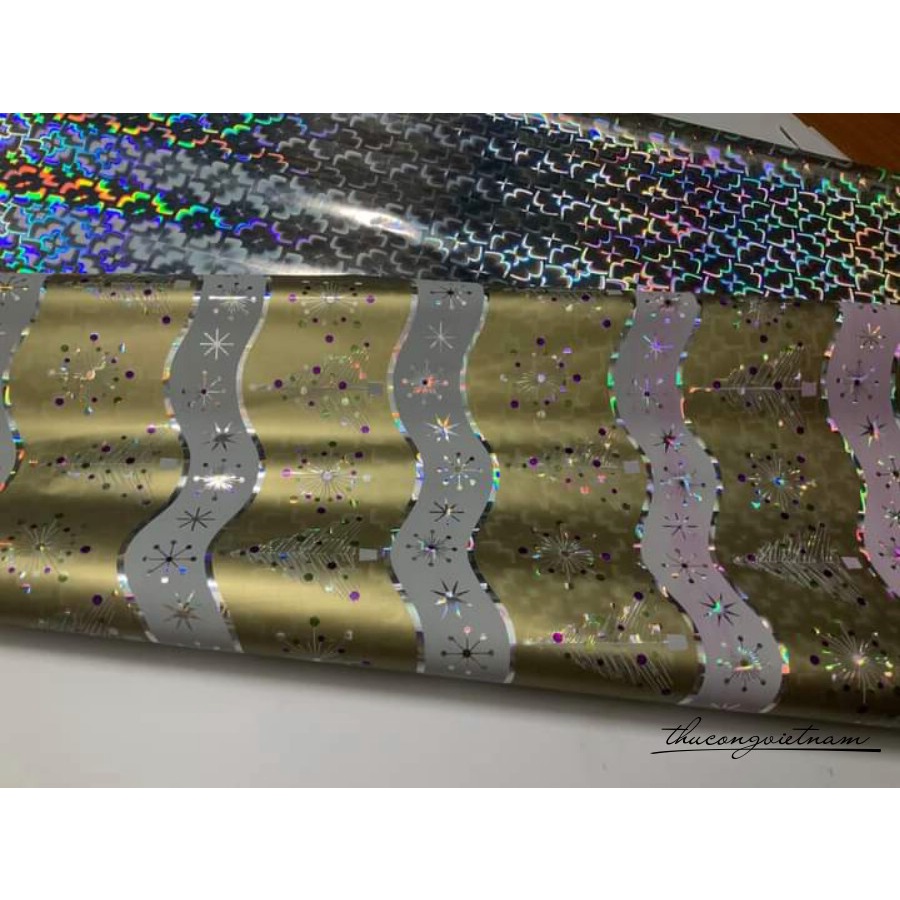 Giấy kiếng gói quà Hàn Quốc họa tiết Giáng Sinh