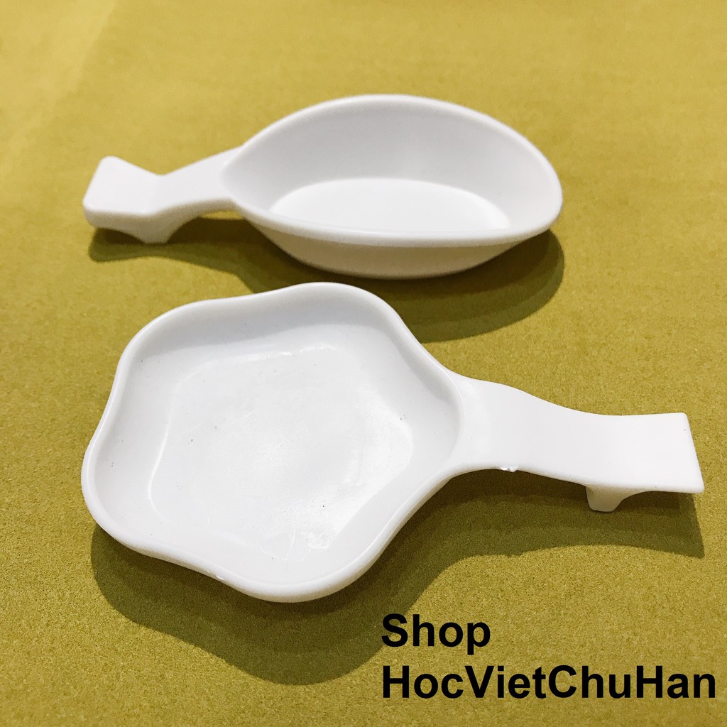 Nghiên mực viết thư pháp bằng nhựa cứng