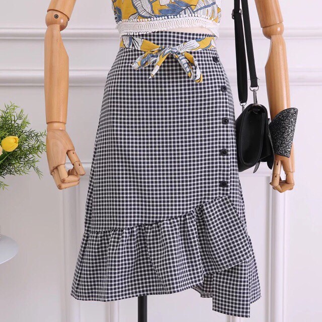 [ Hỗ trợ 10k đơn 20k ] Chân váy đuôi cá nút phá cách - cherrystore1996 | BigBuy360 - bigbuy360.vn
