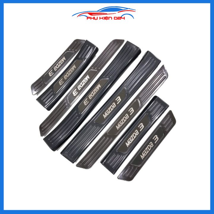 Bộ nẹp bước chân trong ngoài vân Cacbon xe Mazda 3 2020-2022 chống trầy làm đẹp ô tô