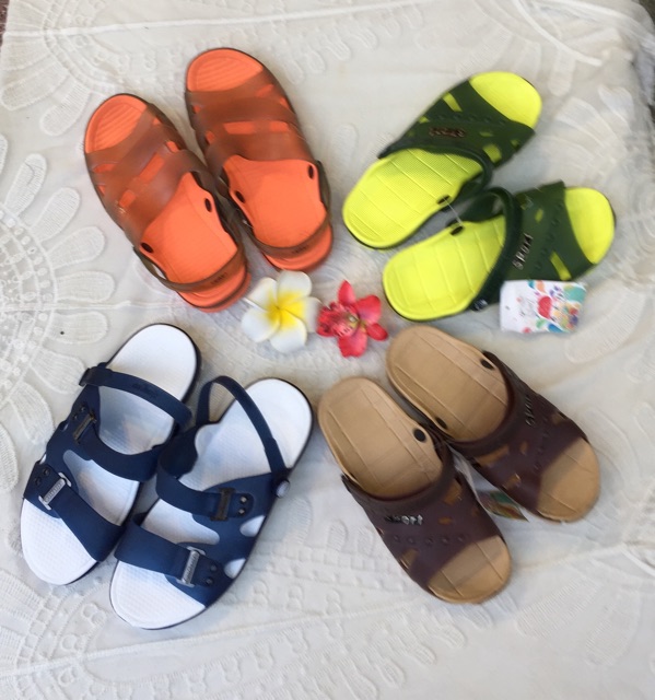 Giày Sandal Nhựa Nam/ Dép Nam Quai Hậu Hở Mũi PVC Siêu Nhẹ Siêu Êm Chống Thấm Nước Size 40-44 - Lucky Girl shop