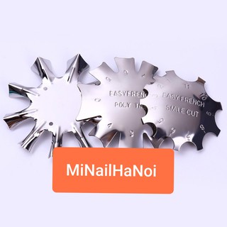 Khuôn cắt móng bột inox