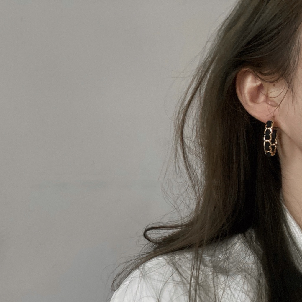 Khuyên Tai Dạng Vòng Hình Chữ C Bằng Nhung Bện Đơn Giản Thời Trang Hàn Quốc Dành Cho Bạn Nữ