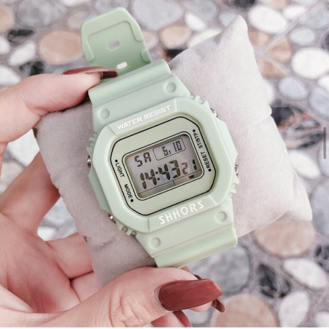 [KÈM VIDEO] Đồng hồ unisex thể thao CHUBBIE điện tử màu xanh matcha - chống nước cao ✨ | BigBuy360 - bigbuy360.vn