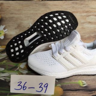 Giày Adidas nữ
