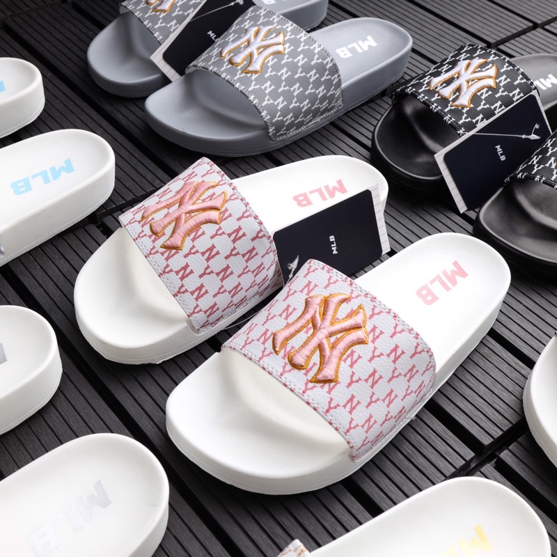 Dép Quai Ngang 𝗠𝗟𝗕 Hàn Quốc Full Size Nam Nữ Logo Thêu 2 Màu Trắng Đen