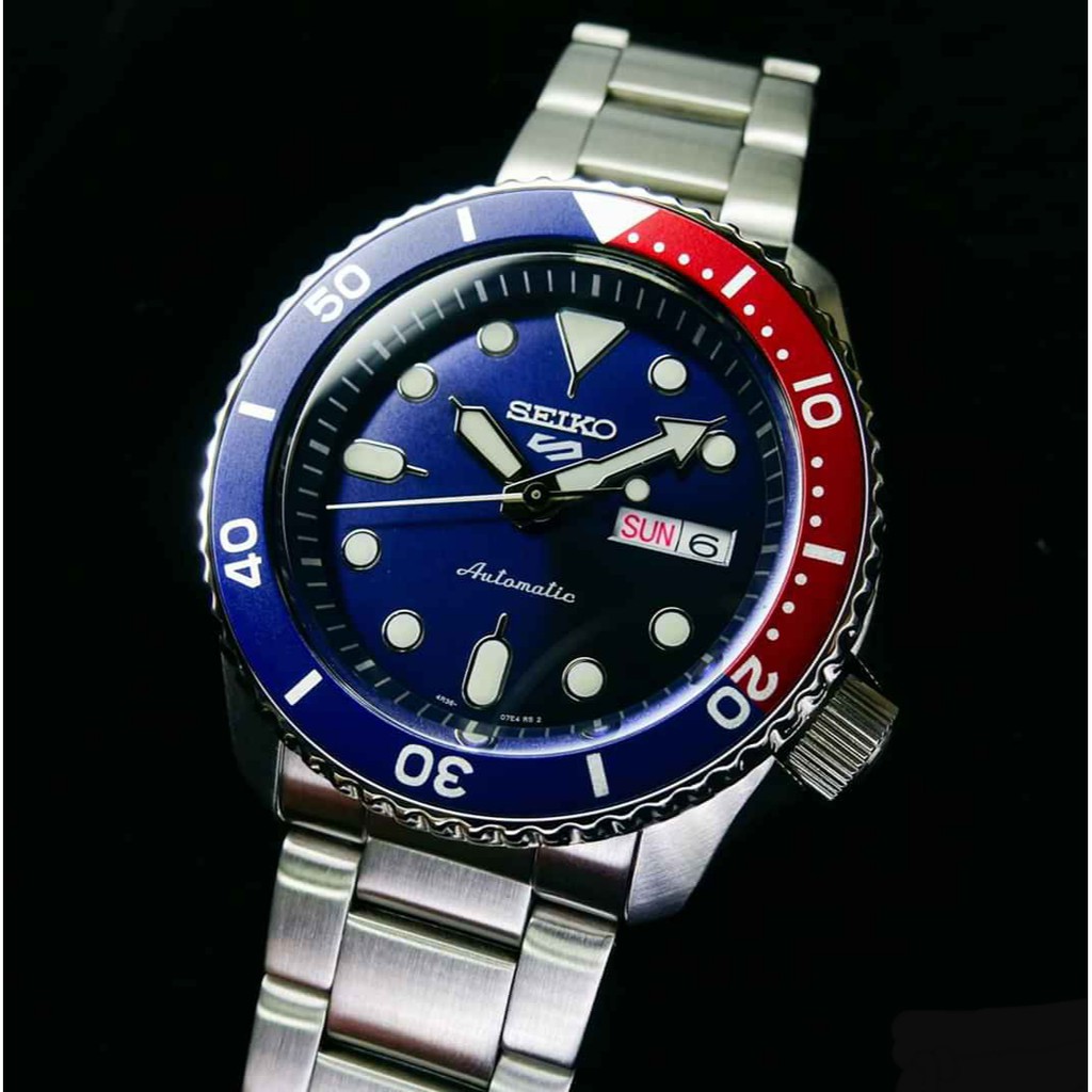 Đồng hồ nam Seiko Automatic SRPD53K1 VÒNG BENZEN ĐỎ _ ĐEN PHIÊN BẢN NÂNG CẤP CỦA SKX009 !