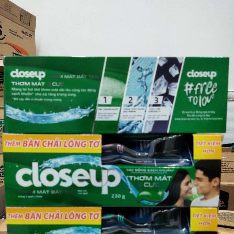 Kem đánh răng closeup bạc hà