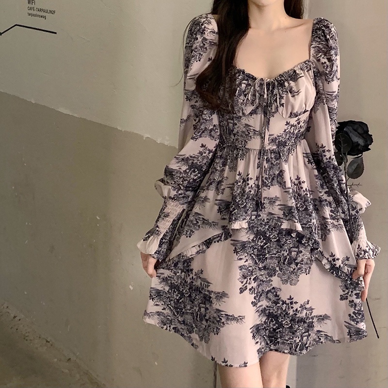 Đầm tay dài in hoa thời trang mùa thu Pháp 2021