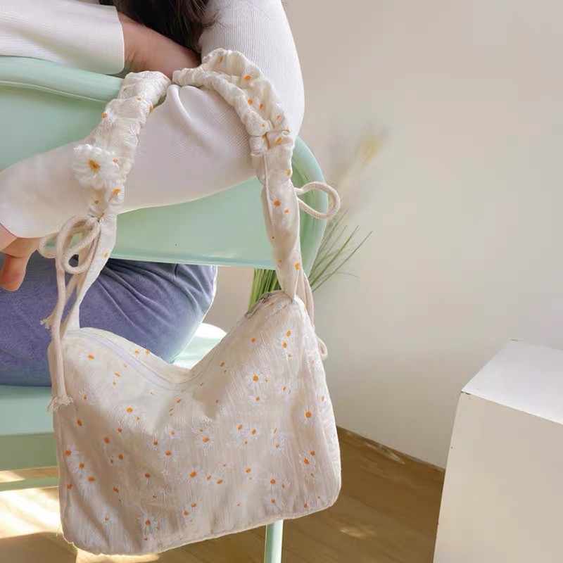 Túi tote hoa cúc xinh ulzzang bags tote tặng kèm móc khoá gấu bông