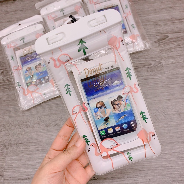 Túi chống nước điện thoại nhiều màu viền phao nổi được trên nước nhé | BigBuy360 - bigbuy360.vn