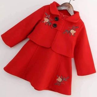Áo 2 chi tiết bé thì
