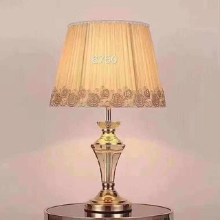 Đèn ngủ để bàn cao cấp mã 6750