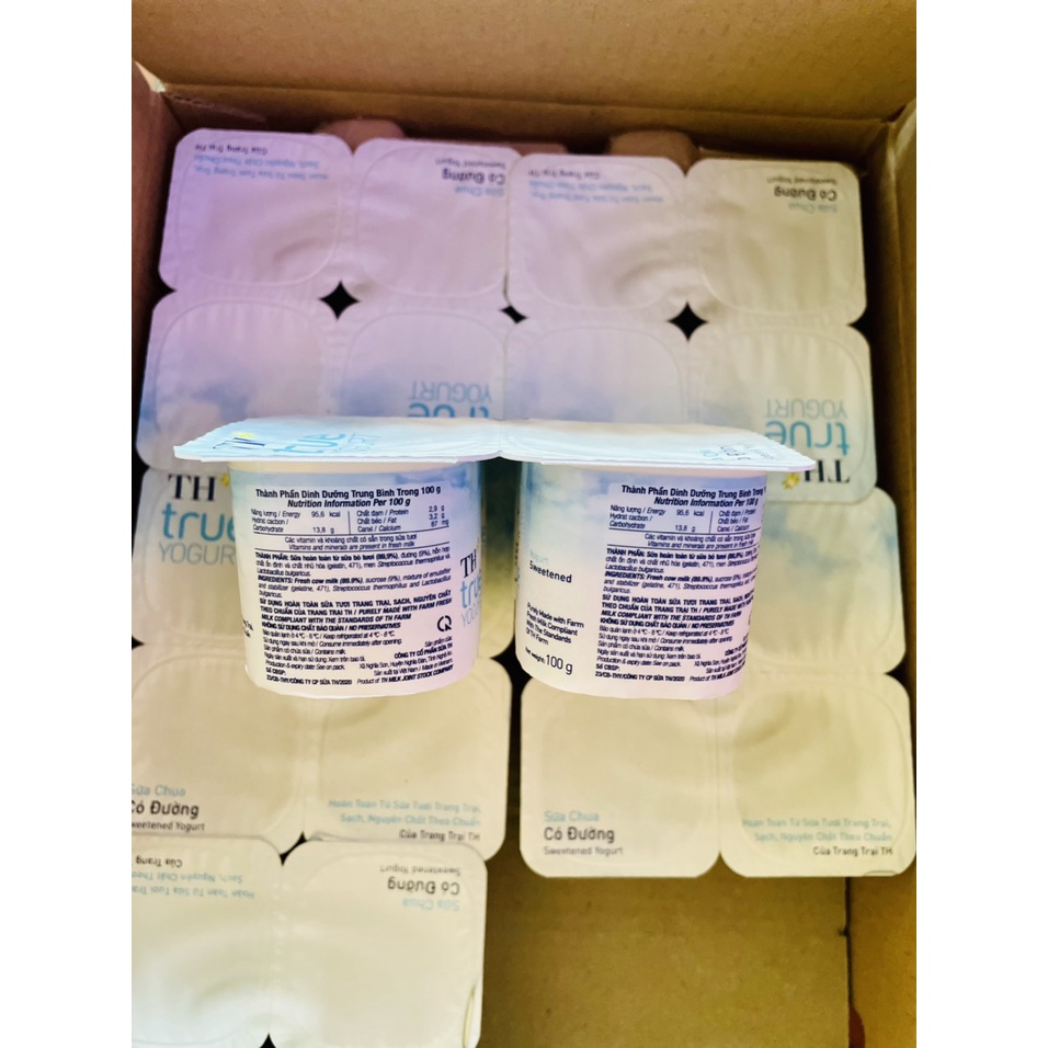 Sữa Chua Ăn TH True Milk - Vỉ 4 Hộp X 100g