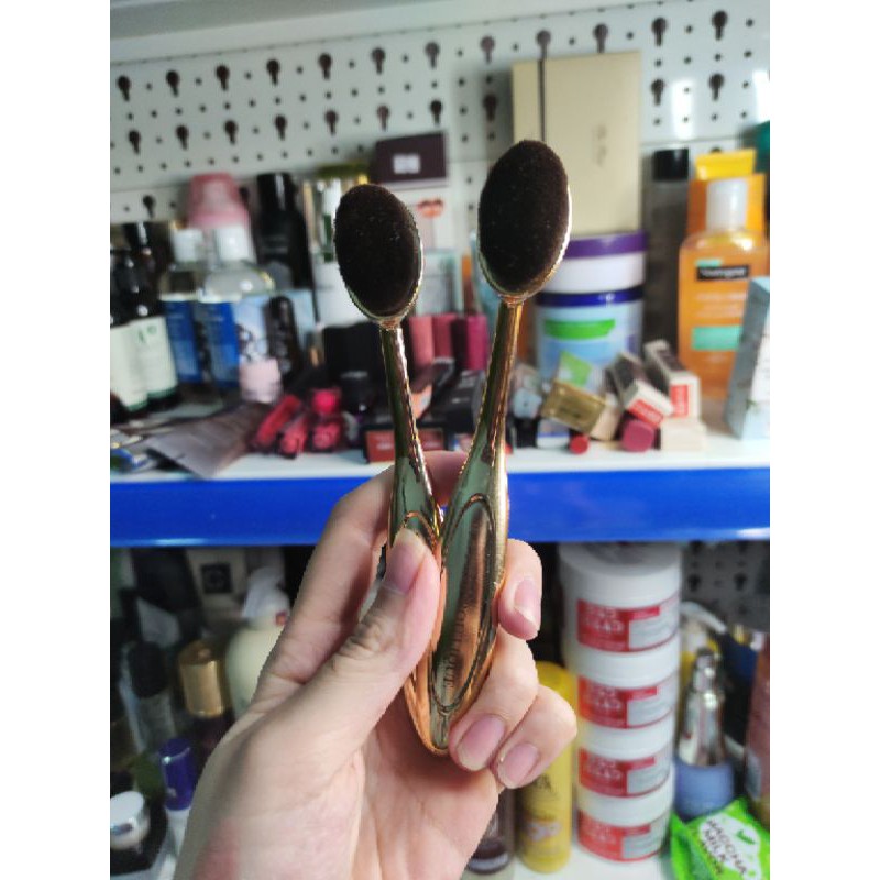 Cọ tán nền 3Ce pink foundation brush