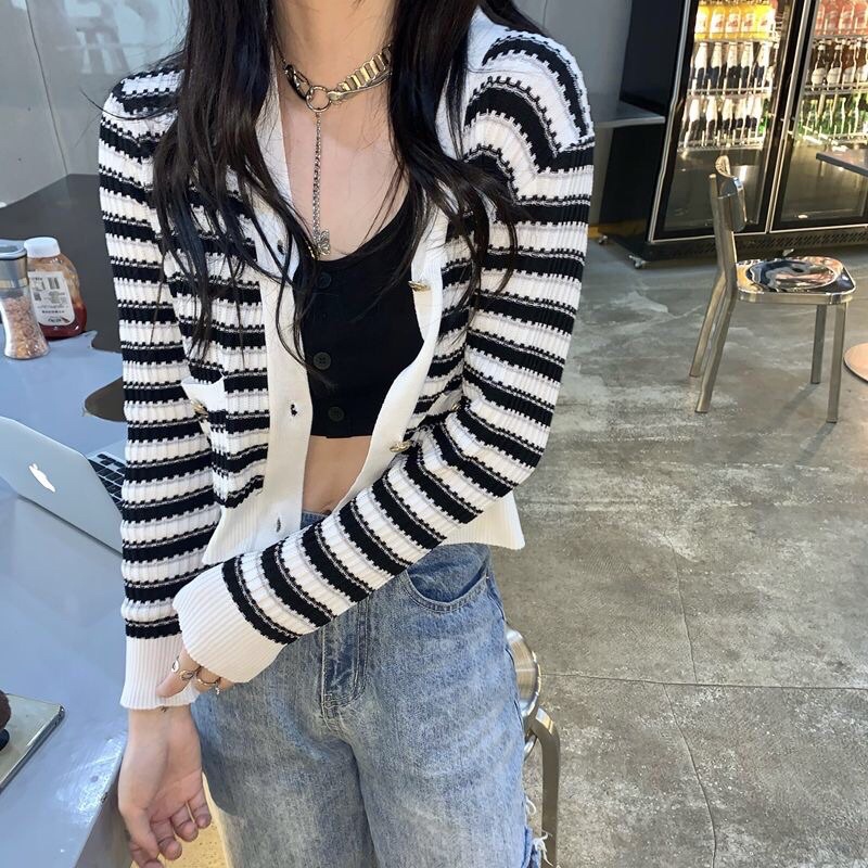 ÁO CARDIGAN SỌC NGANG DÁNG NGẮN