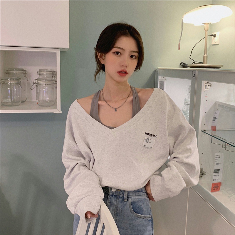 Áo croptop hở vai thiết kế dáng ôm năng động thời trang dành cho nữ | BigBuy360 - bigbuy360.vn