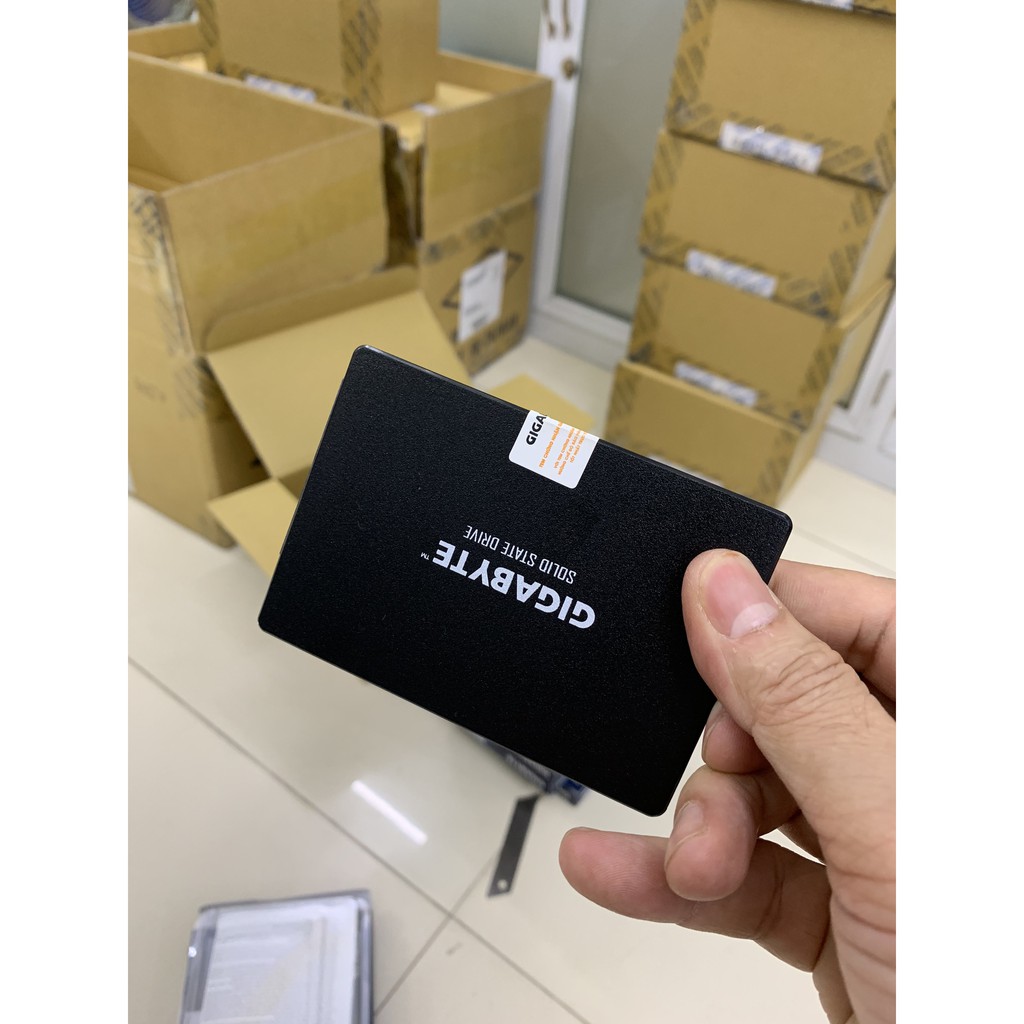 SSD Gigabyte 120GB hàng chính hãng new giá tốt phục vụ anh em | BigBuy360 - bigbuy360.vn