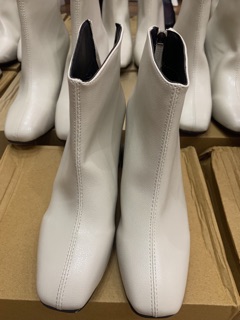 Boot cổ thấp