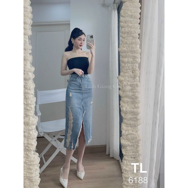 Chân váy jean rách xẻ giữa hàng QCL1