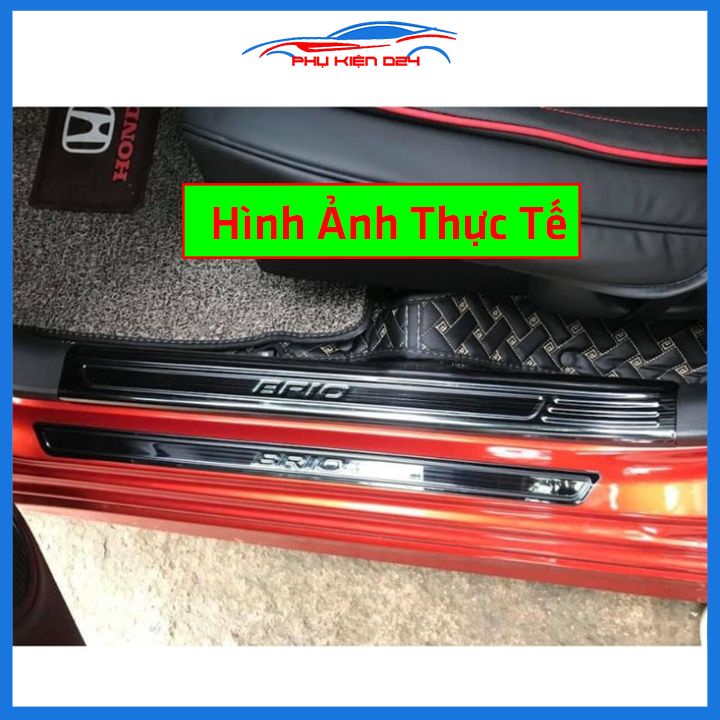 Bộ ốp bậc cửa trong ngoài nẹp bước chân Brio 2019 vân Titan chống trầy trang trí xe