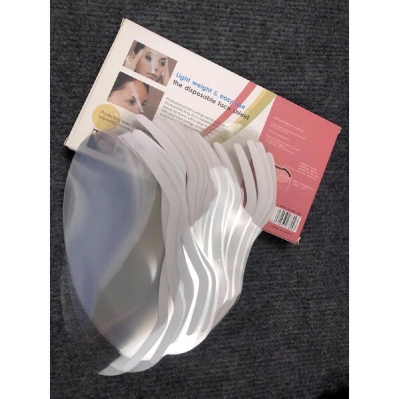 Hộp dán trán che mặt cho anh chị e salon tóc