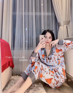 Bộ pizama lụa hoạ tiết