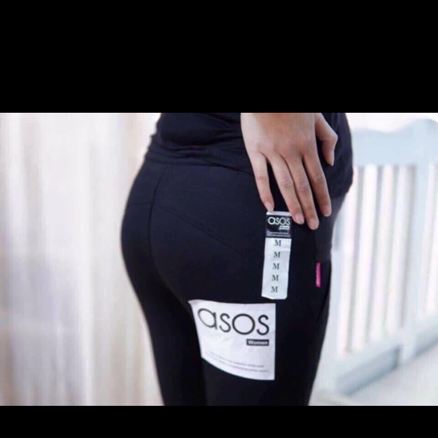 Quần nâng mông Asos