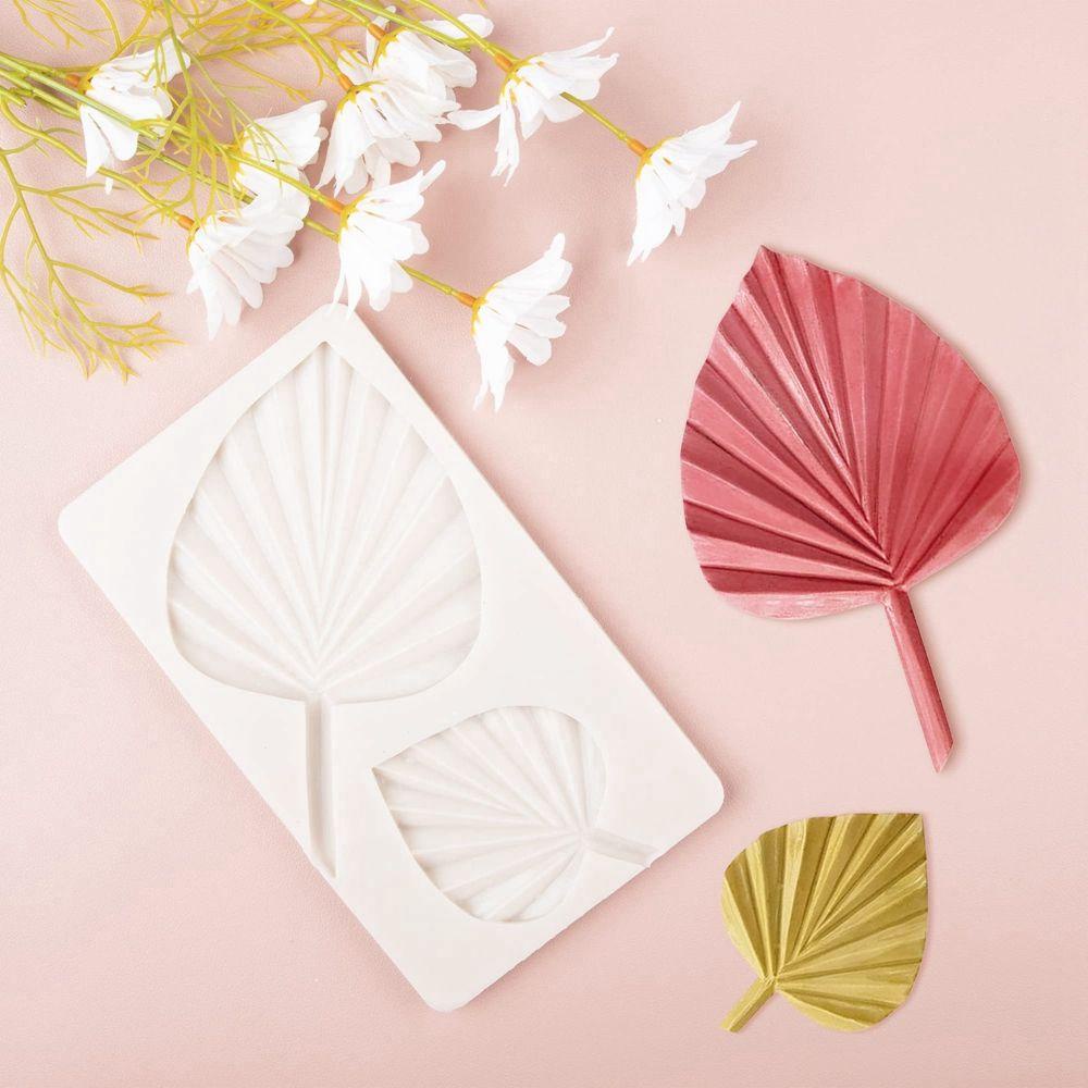 IVORY Khuôn Làm Bánh Chống Dính Hình Chiếc Lá Xinh Xắn