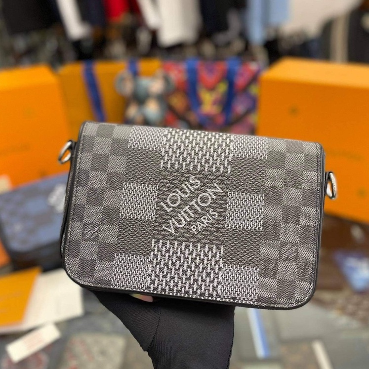 Túi đeo ☀ Louis Vuitton nắp nam châm fullbox [ Dota ]