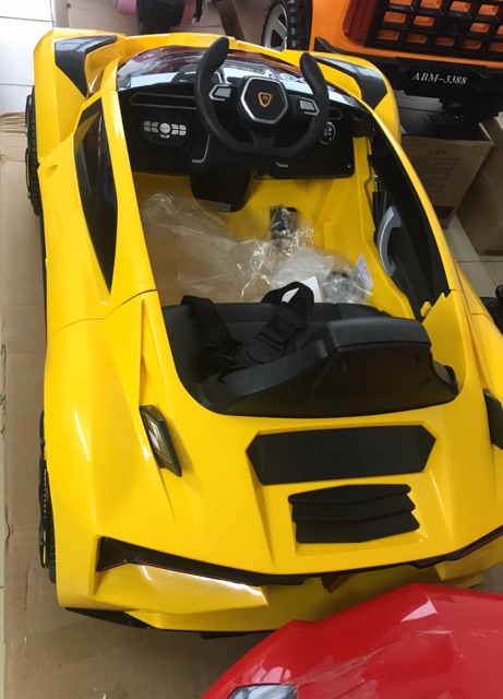 Xe ô tô điện trẻ em NEL - 603 cánh chéo siêu đẹp cho bé.