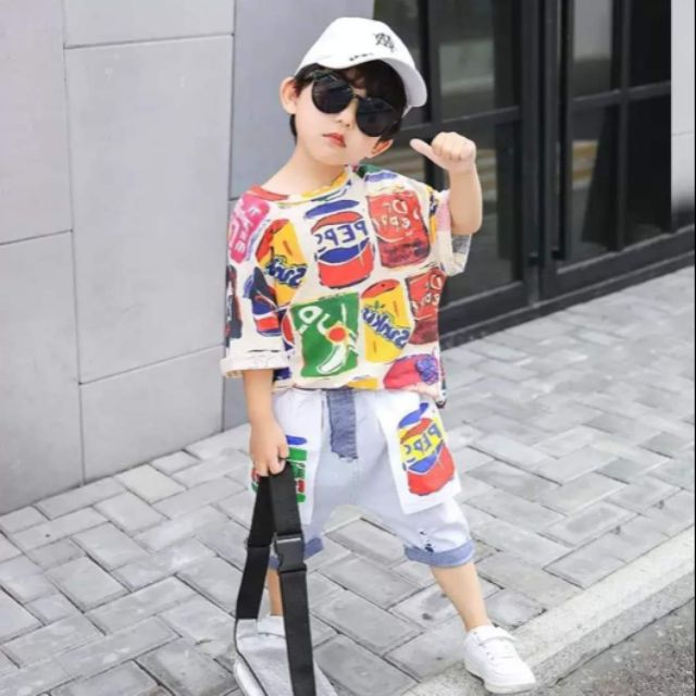 Bộ quần áo mùa hè đẹp và sành điệu cho bé trai