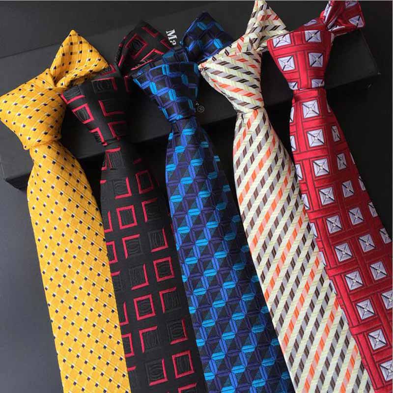 Cà Vạt Lụa Dệt Màu Vàng / Xanh Navy Họa Tiết Chấm Bi Phong Cách Cổ Điển Cho Nam