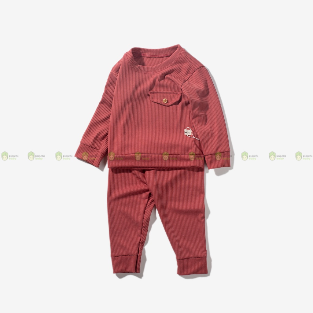 Bộ Dài Tay Bé Gái, Bé Trai KIMCHIBABY Vải Thun Lạnh Hoạ Tiết Đính Cúc Nắp Ngực, Bộ Quần Áo Trẻ Em Thu Đông KWTD2216