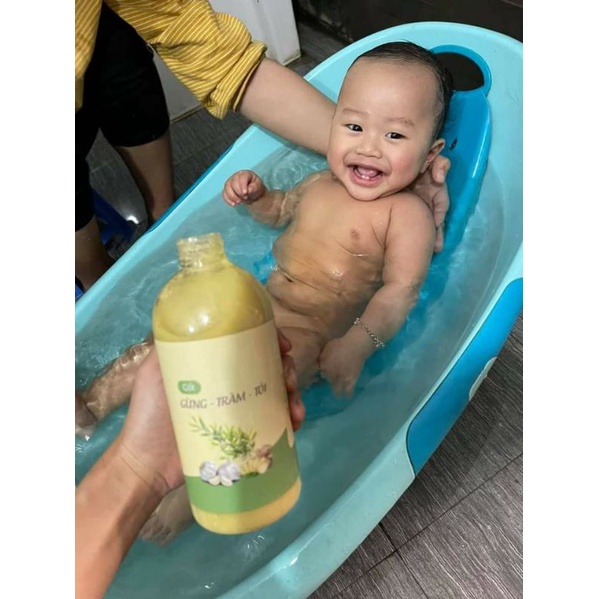 Cốt gừng tươi tràm tỏi - nước tắm an toàn cho bé