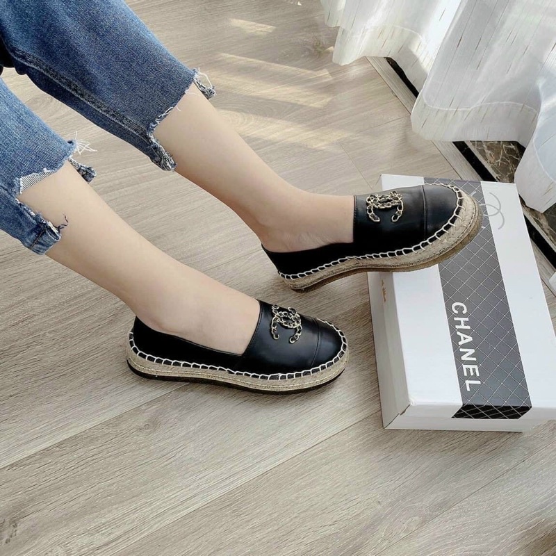 GIÀY SLIPON X  DA TRƠN MÃ MỚI HÓT