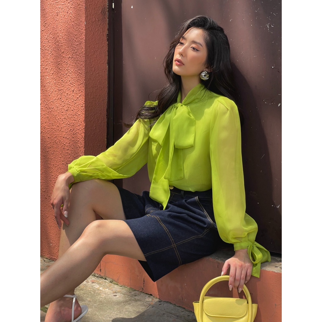 Áo sơ mi tơ tằm xanh bơ HUONG BOUTIQUE BSSM18 cổ nơ